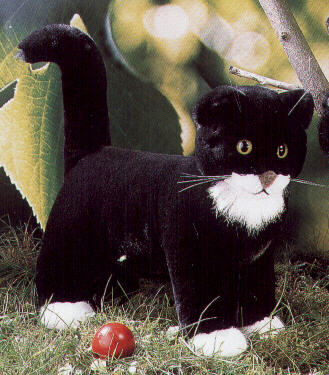 Katze schwarz stehend Pl�schtier K�sen 2154 - Normalbild