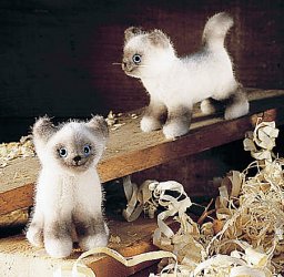 K�tzchen Birma stehend Pl�schtier K�sen 4451 - Normalbild