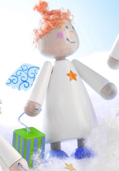 Engel mit Geschenk Haba 8283 - Normalbild