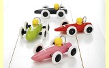 Rennwagen Brio 30077 farblich sortiert