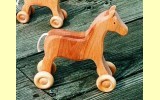 Pferd mit Rollen Grimms